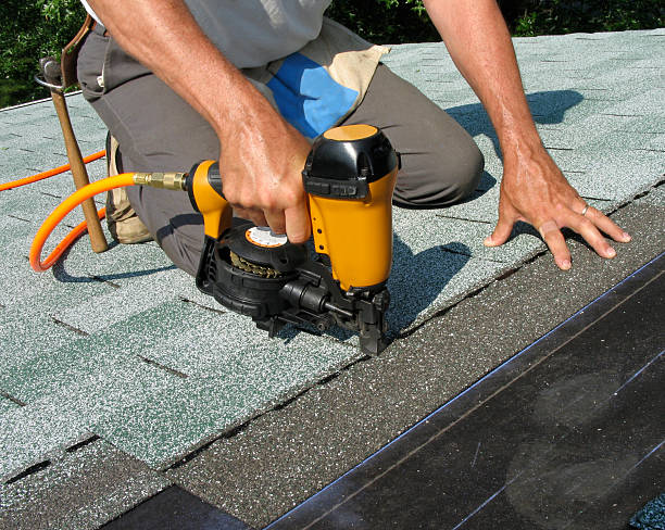 Best Affordable Roofing Company  in Clearlake Oaks, CA